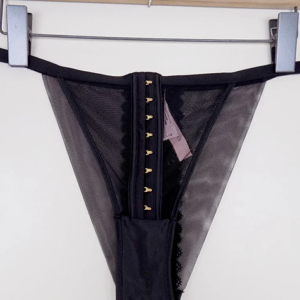2 items! brand new! bra panty set velvet trim luxe embroidered flower